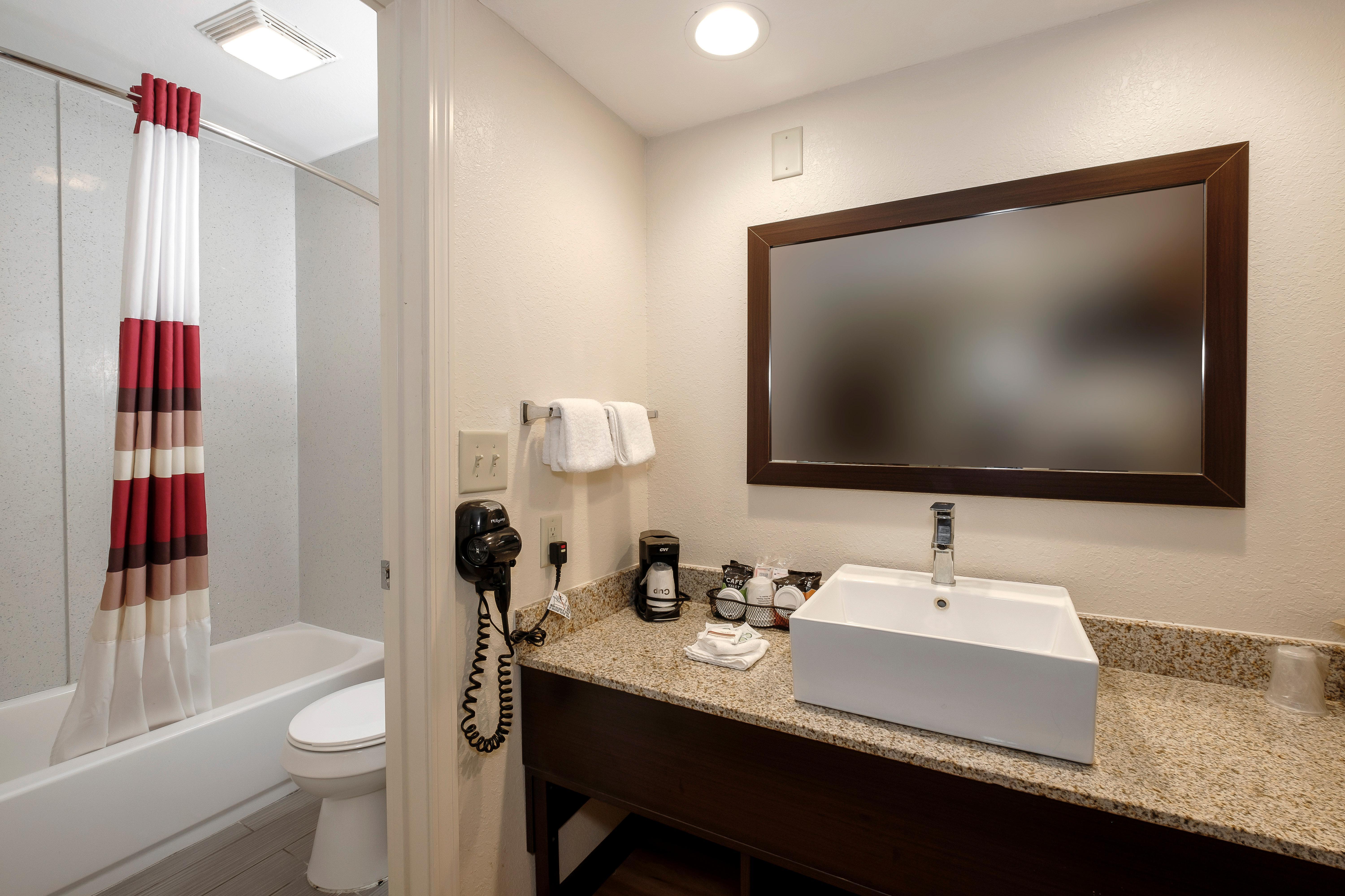 Red Roof Inn Хелън Екстериор снимка