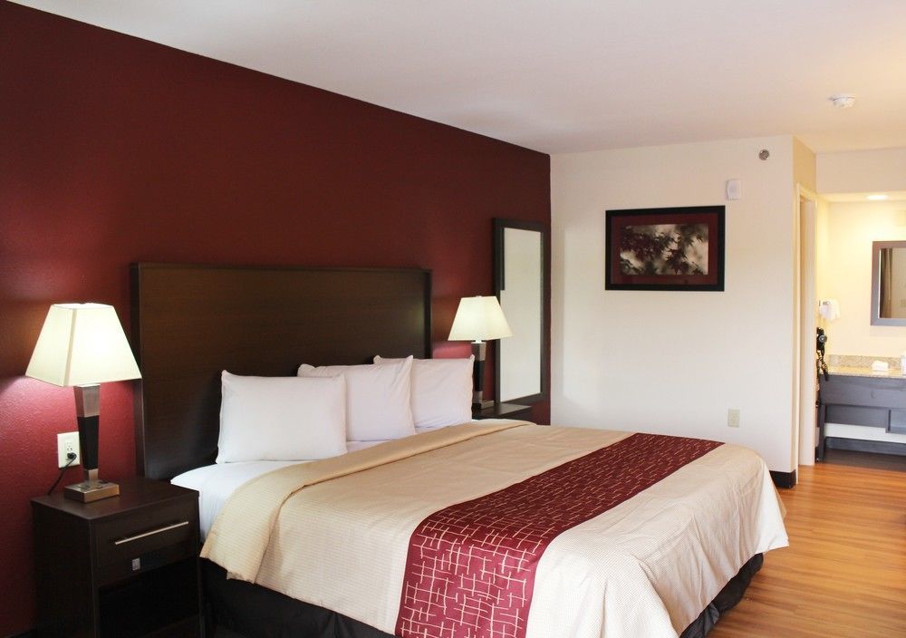 Red Roof Inn Хелън Екстериор снимка